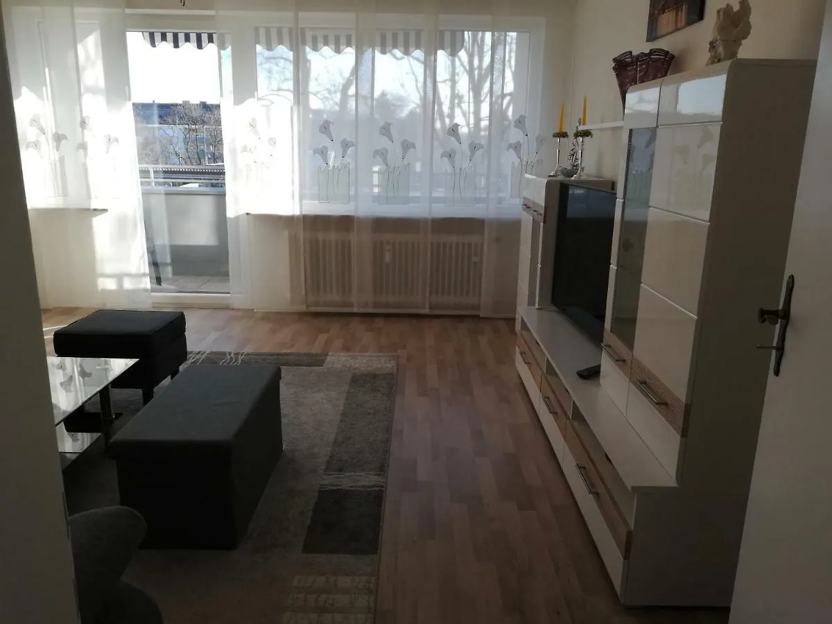 Ferien - Und Messewohnung Am Stadtpark ニュルンベルク 0*,